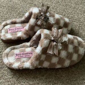 Juicy Couture Tan and White Plaid Slippers